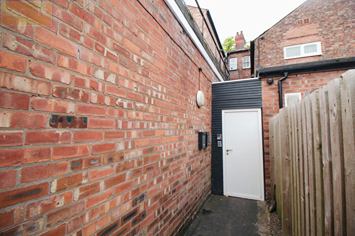2 Bedroom Flat To Rent In Crofts Bank Road, Urmston, Manchester, M41