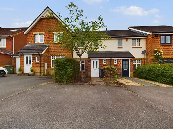 2 Bedroom Terraced House To Rent In Tunbridge Way, Bristol, BS16