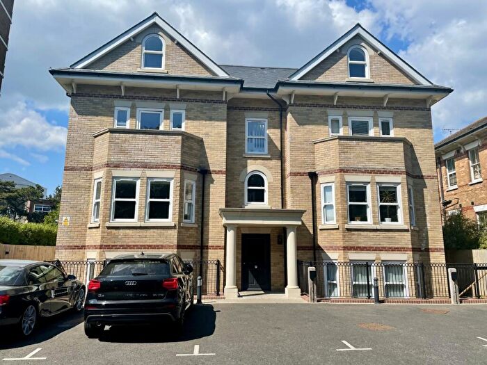 1 Bedroom Apartment For Sale In Urbanshore, Gervis Road, Bournemouth, Dorset, BH1
