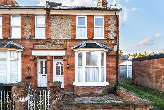 3 Bedroom End Terrace House For Sale In Christchurch Road, Ashford, TN23