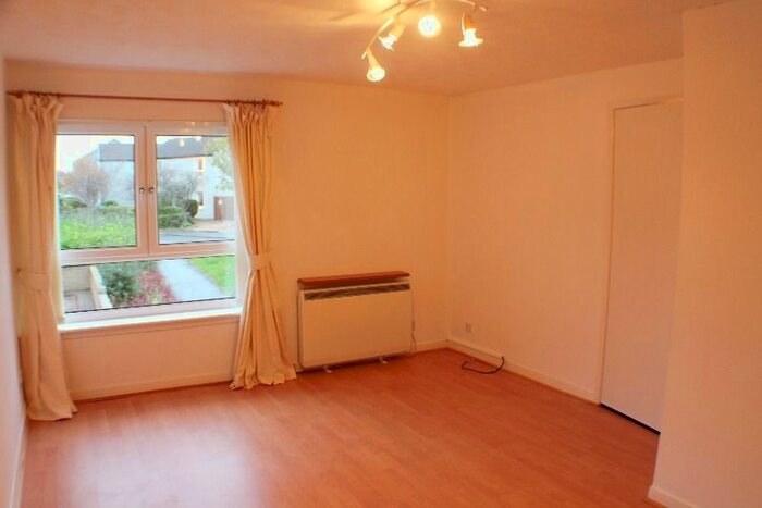 1 Bedroom Flat To Rent In Strathbeg Drive, Dalgety Bay, Fife, KY11