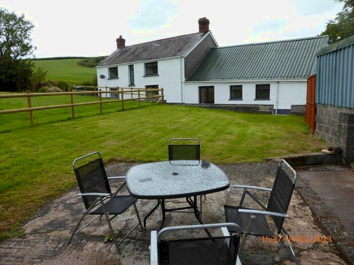 3 Bedroom Detached House To Rent In Llangydeyrne Carmarthenshire, Kidwelly, Carmarthenshire, SA17