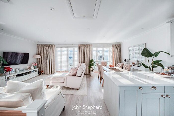 2 Bedroom Flat To Rent In Berkley Street, Birmingham, West Midlands, B1