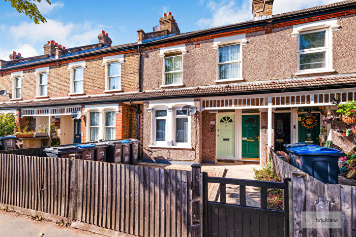 2 Bedroom Maisonette To Rent In Morland Road, Croydon, CR0