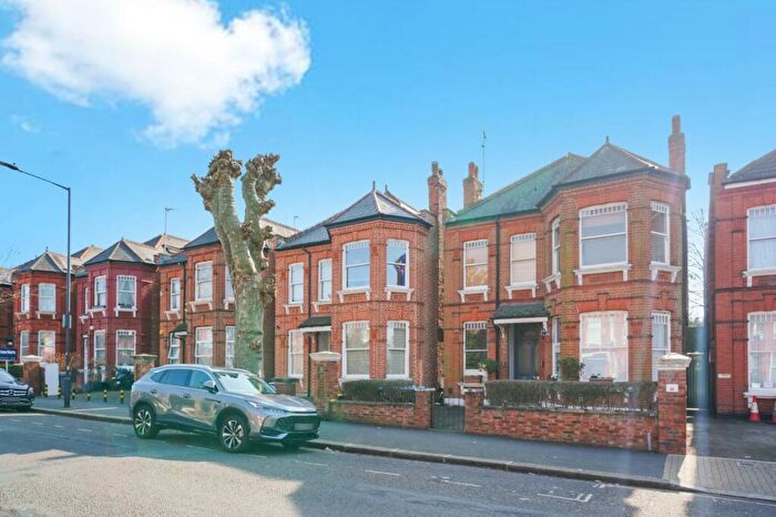 Studio To Rent In Anson Road, London, NW2