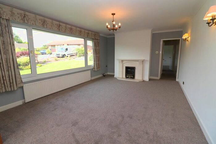 3 Bedroom Detached Bungalow To Rent In Peregrine Drive, Darwen, BB3