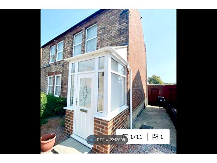 2 Bedroom Semi-Detached House To Rent In Throstlenest Avenue, Darlington, DL1