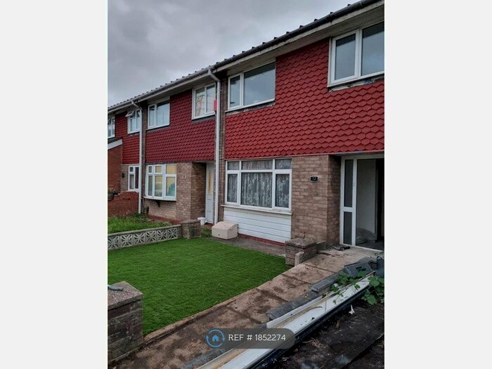 3 Bedroom Terraced House To Rent In Newmarket Way, Birmingham, B36
