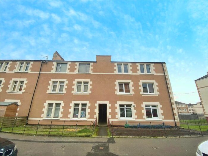 2 Bedroom Flat To Rent In Sandeman Street, Dundee, Angus, DD3