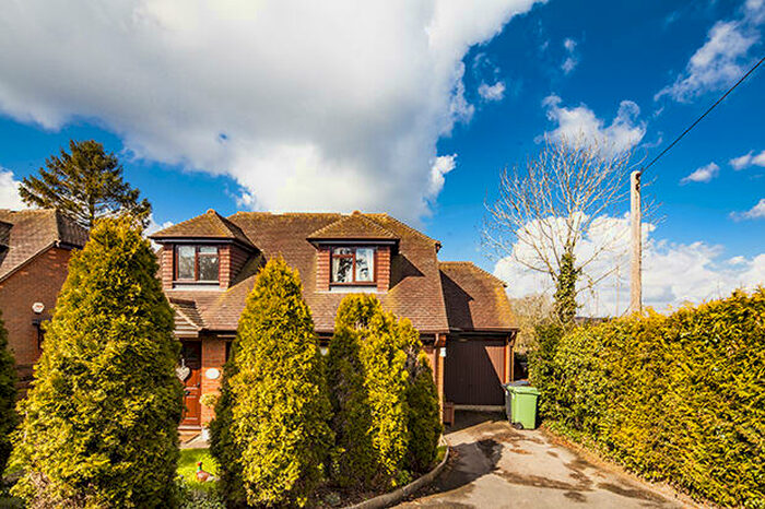 3 Bedroom Detached House To Rent In A Wallingford Road, Goring On Thames, RG8