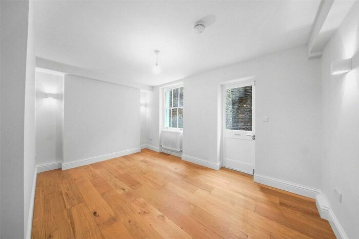 1 Bedroom Flat To Rent In Penfold Street, London, NW1