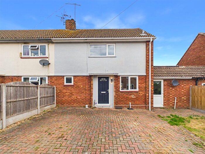 2 Bedroom Semi-Detached House For Sale In Orchard Grove, Littleworth, Worcester, Worcestershire, WR5