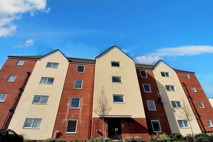 2 Bedroom Flat To Rent In Lysaght Avenue, Newport, NP19