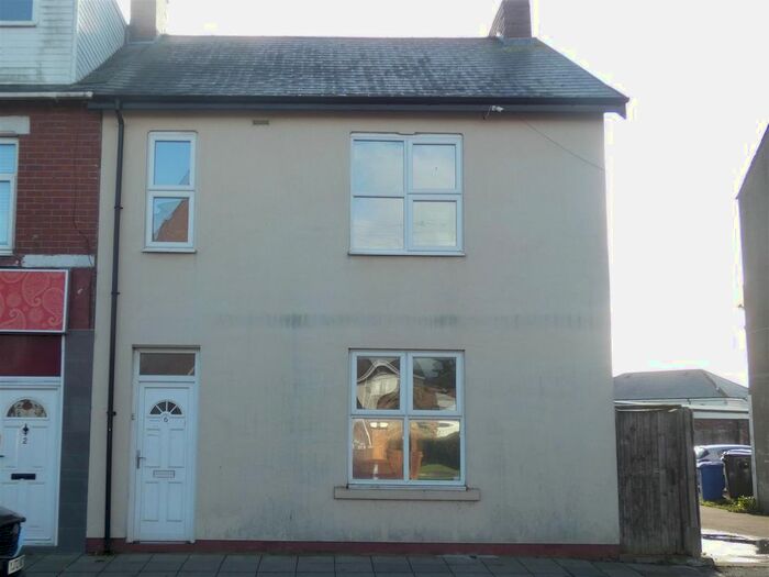 4 Bedroom End Of Terrace House For Sale In Main Street South, Seghill, Cramlington, NE23