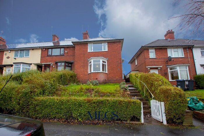 3 Bedroom Semi-Detached House To Rent In Woodhouse Road, Quinton, Birmingham, West Midlands, B32