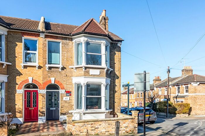 3 Bedroom End Of Terrace House To Rent In Greenwich, Greenwich, SE10