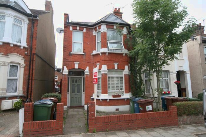 2 Bedroom Flat To Rent In Vaughan Road, Harrow, HA1
