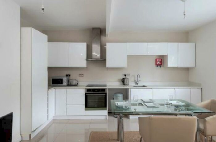 2 Bedroom Apartment To Rent In Stanmore Road, Birmingham, B16