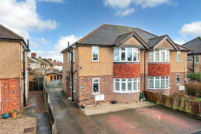 2 Bedroom Maisonette For Sale In Malvern Way, Croxley Green, Rickmansworth, WD3