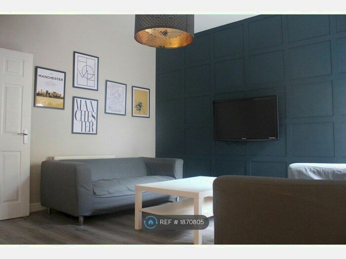 8 Bedroom Terraced House To Rent In Fairbank Avenue, Manchester, M14