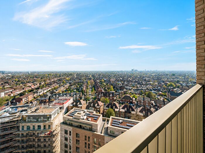 1 Bedroom Flat To Rent In Heartwood Boulevard, London, W3