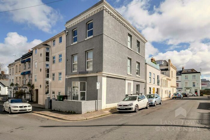 2 Bedroom Apartment To Rent In St. James Place West, Plymouth, PL1