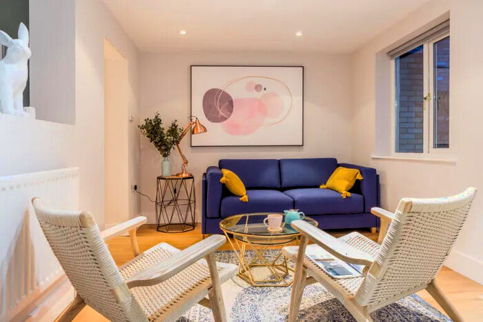 3 Bedroom House To Rent In John Street, Cambridge, CB1