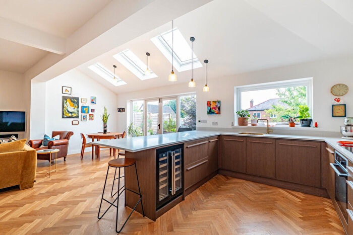 3 Bedroom Semi-Detached House For Sale In York Avenue, Fulwood, PR2
