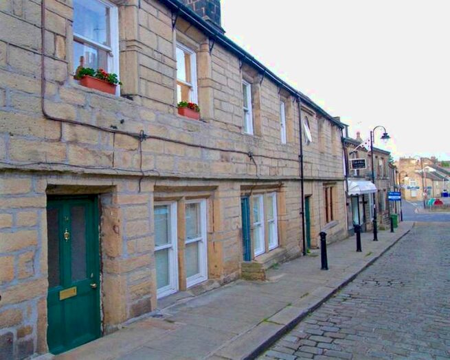 3 Bedroom Terraced House To Rent In Church Street, Honley, Holmfirth, HD9