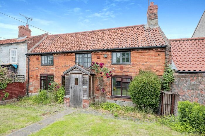 2 Bedroom Terraced House For Sale In Aylsham Road, Swanton Abbott, Norwich, Norfolk, NR10