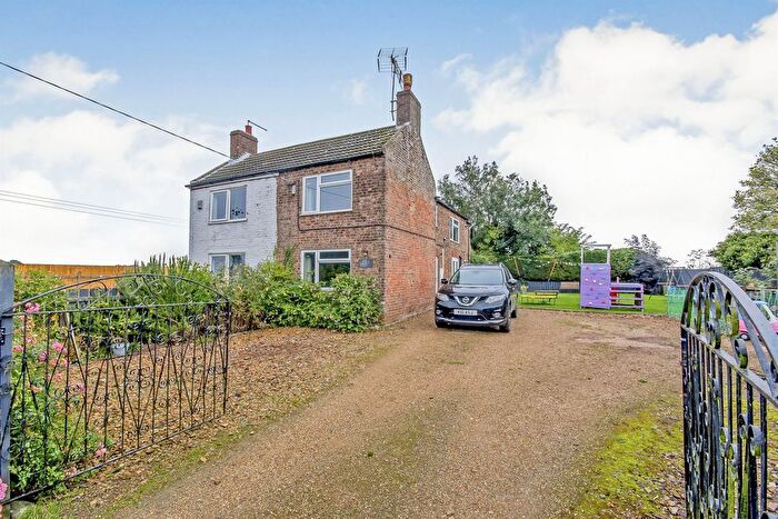 2 Bedroom Semi-Detached House For Sale In Avenue Farm Road, Sutton Bridge, Spalding, PE12