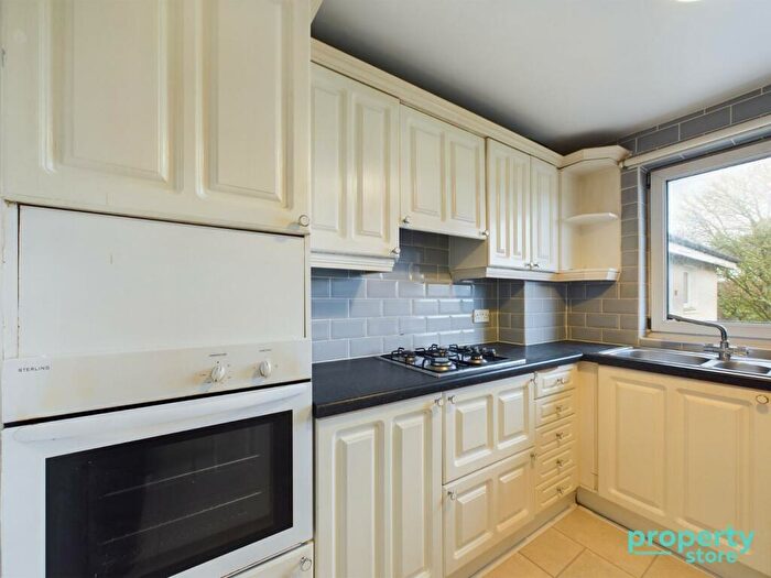 2 Bedroom Flat To Rent In Douglasdale, East Kilbride, South Lanarkshire, G74