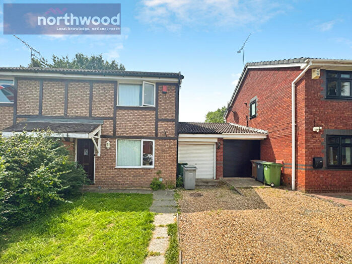 3 Bedroom Semi-Detached House For Sale In Ortega Close, New Ferry, Wirral, CH62