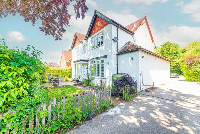 1 Bedroom Apartment To Rent In Sturges Road, Wokingham, RG40