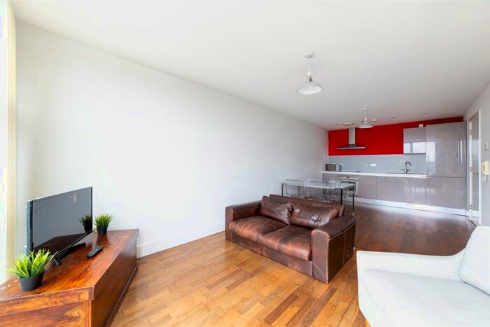 2 Bedroom Flat To Rent In Lime Square, Ouseburn, Newcastle Upon Tyne, NE1