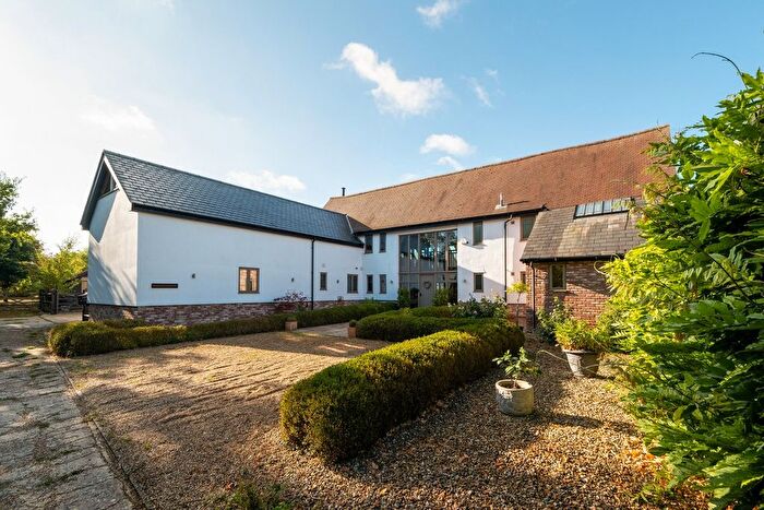6 Bedroom Barn Conversion For Sale In Eye, Occold, IP23