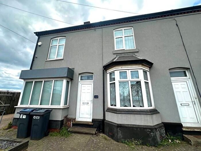 3 Bedroom House To Rent In Kings Road, Tyseley, B11