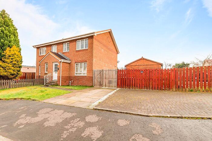 3 Bedroom Semi Detached House For Sale In Inglis Drive, Carronshore, FK2