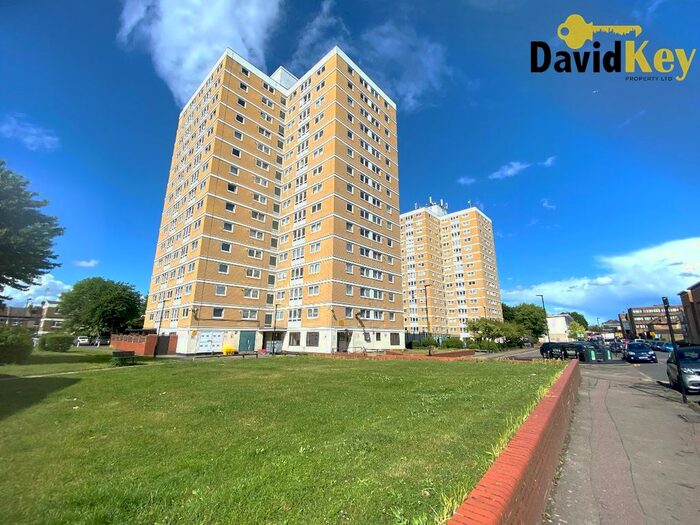 2 Bedroom Flat To Rent In George Lansbury House, Progress Way, London, N22