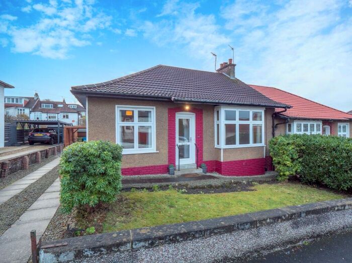 3 Bedroom Semi-Detached Bungalow To Rent In Merrycroft Avenue, Giffnock, Glasgow, G46