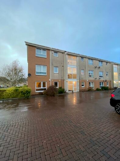 2 Bedroom Flat To Rent In Alexandra Gardens, Kilwinning, Ayrshire, KA13