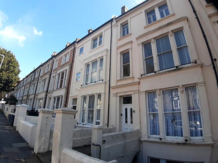 1 Bedroom Flat To Rent In Goldstone Villas, BN3