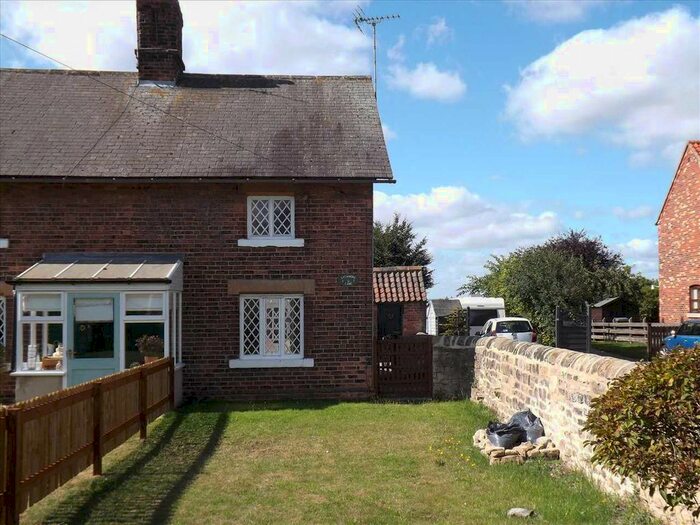 2 Bedroom Cottage To Rent In Sycamore Lane, Barlborough, Chesterfield, S43