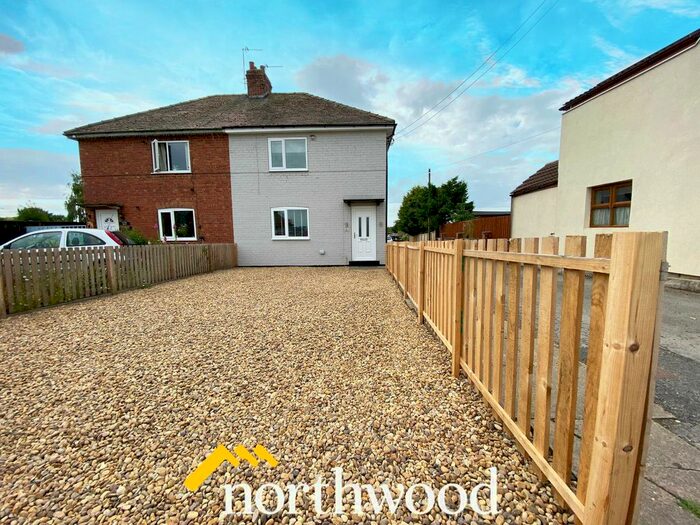 3 Bedroom Semi-Detached House For Sale In Council Houses, Whitgift, Goole, DN14
