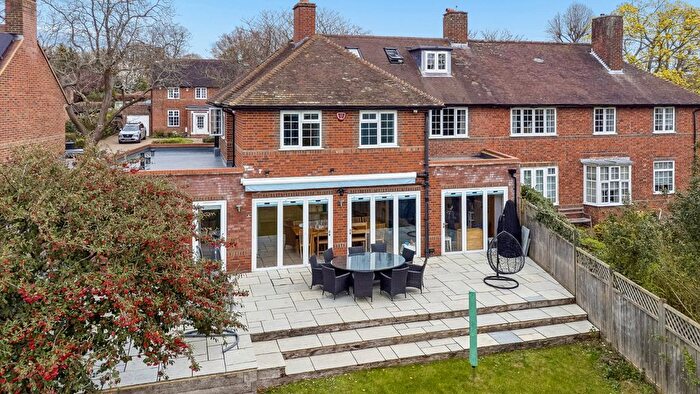 6 Bedroom Semi-Detached House For Sale In Russellcroft Road, Welwyn Garden City, Hertfordshire, AL8