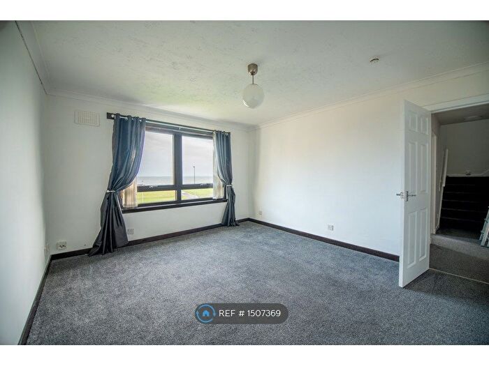 3 Bedroom Maisonette To Rent In Stoneycroft Lane, Arbroath, DD11