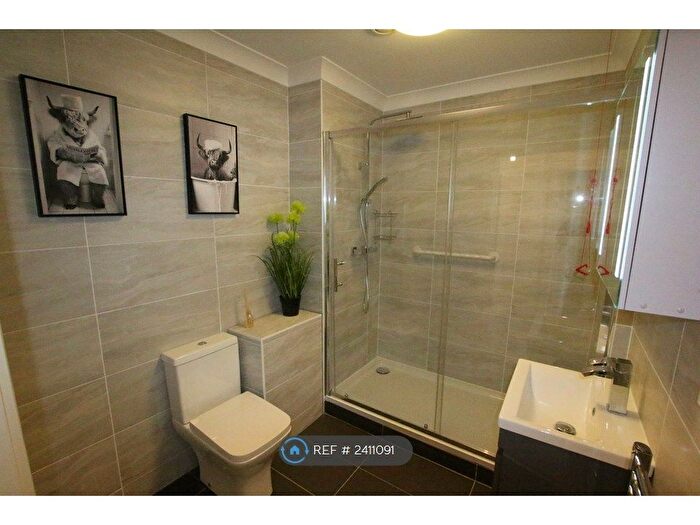 1 Bedroom Flat To Rent In Calcot Priory, Calcot, Reading, RG31