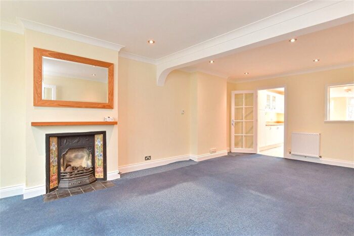 2 Bedroom End Terrace House For Sale In Crown Street, Brighton, East Sussex, BN1