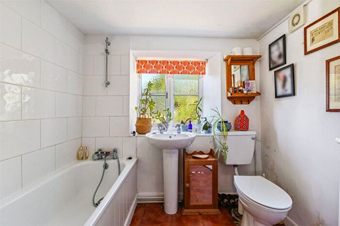 3 Bedroom Country House For Sale In Green Lane, Ashmore, Salisbury, SP5