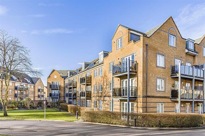 1 Bedroom Flat For Sale In Constables Way, Hertford, SG13